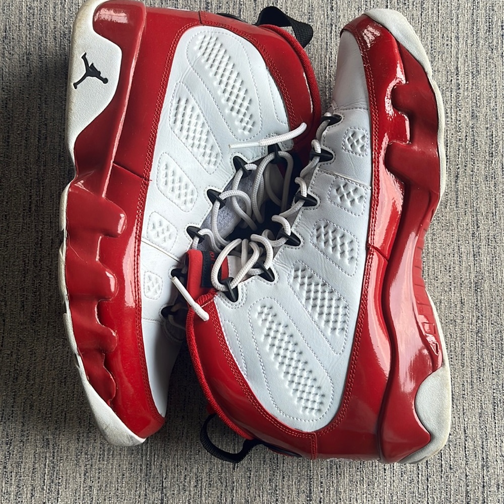 Men’s’ Nike Air Jordan 9 Retro Gym Red size 12 302370–160 Red White￼